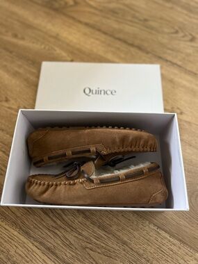 Quince women’s Australian Shearling Moccasin Slipper in pecan